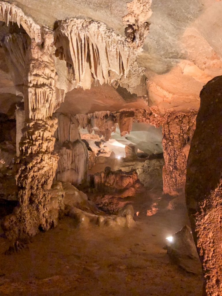 inside Thien Canh Son Cave in Vietnam