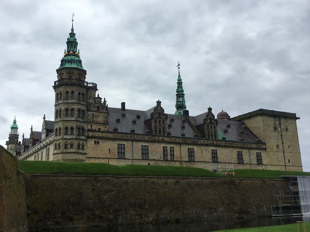 a view of Kronborg Castle from the side