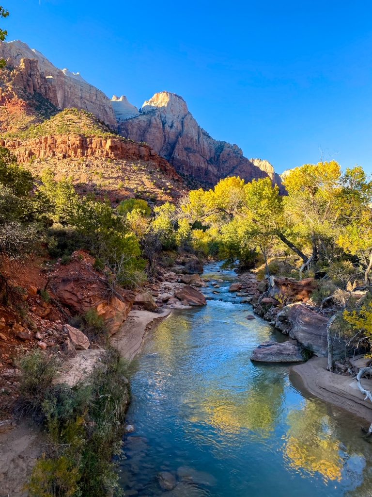 gorgeous views along the Pa'rus Trail at Zion National Park