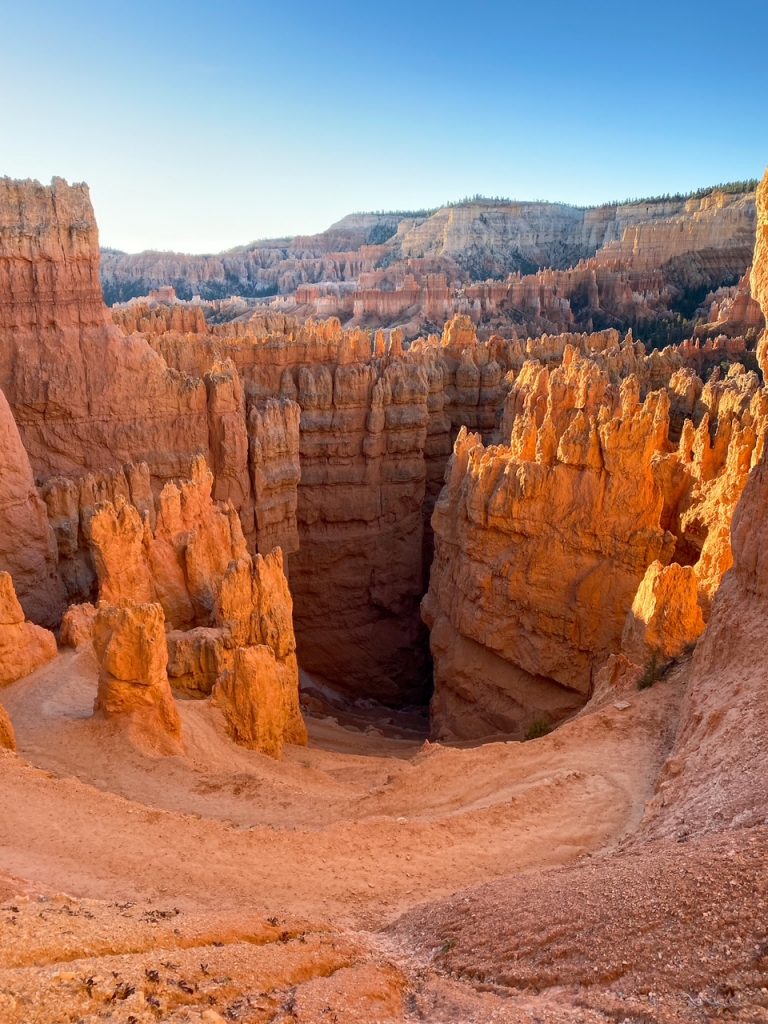 a cool hoodoo view descending the Navajo Loop from Sunset Point in Bryce Canyon