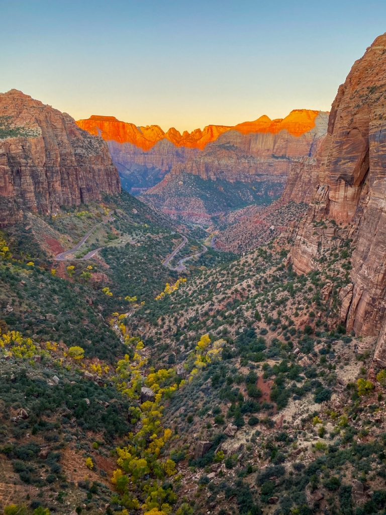 an epic sunrise from the Zion Canyon Overlook Trail in Zion, the first stop on a Utah Mighty Five road trip