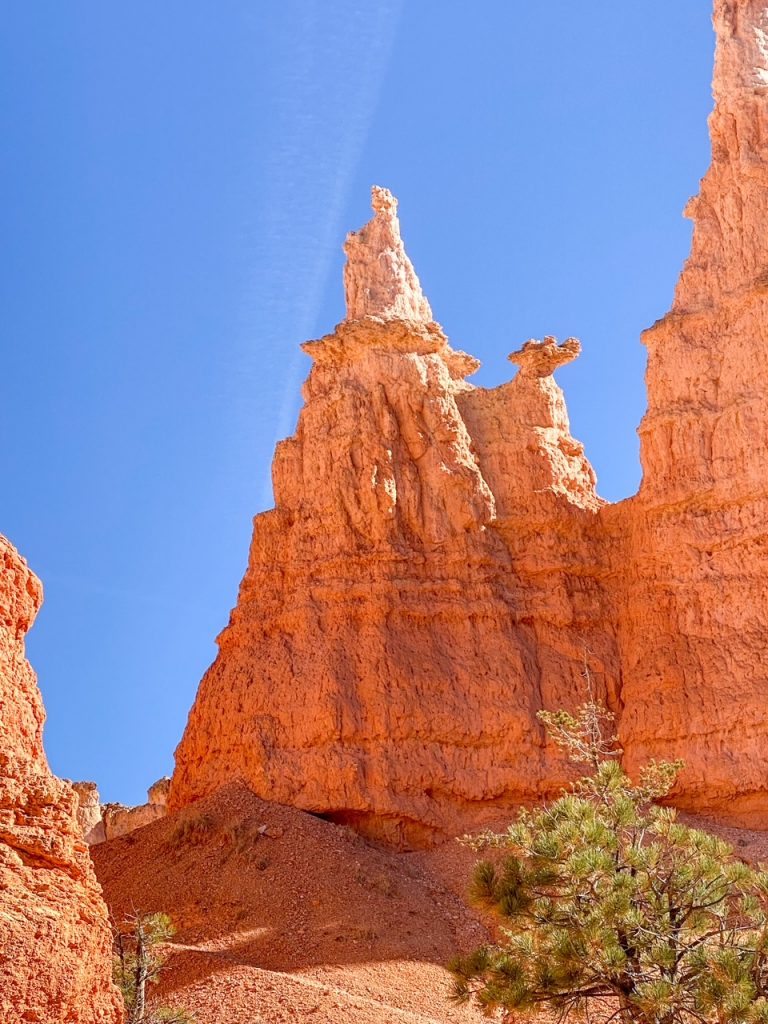 the infamous Queen Victoria hoodoo in Bryce Canyon National Park