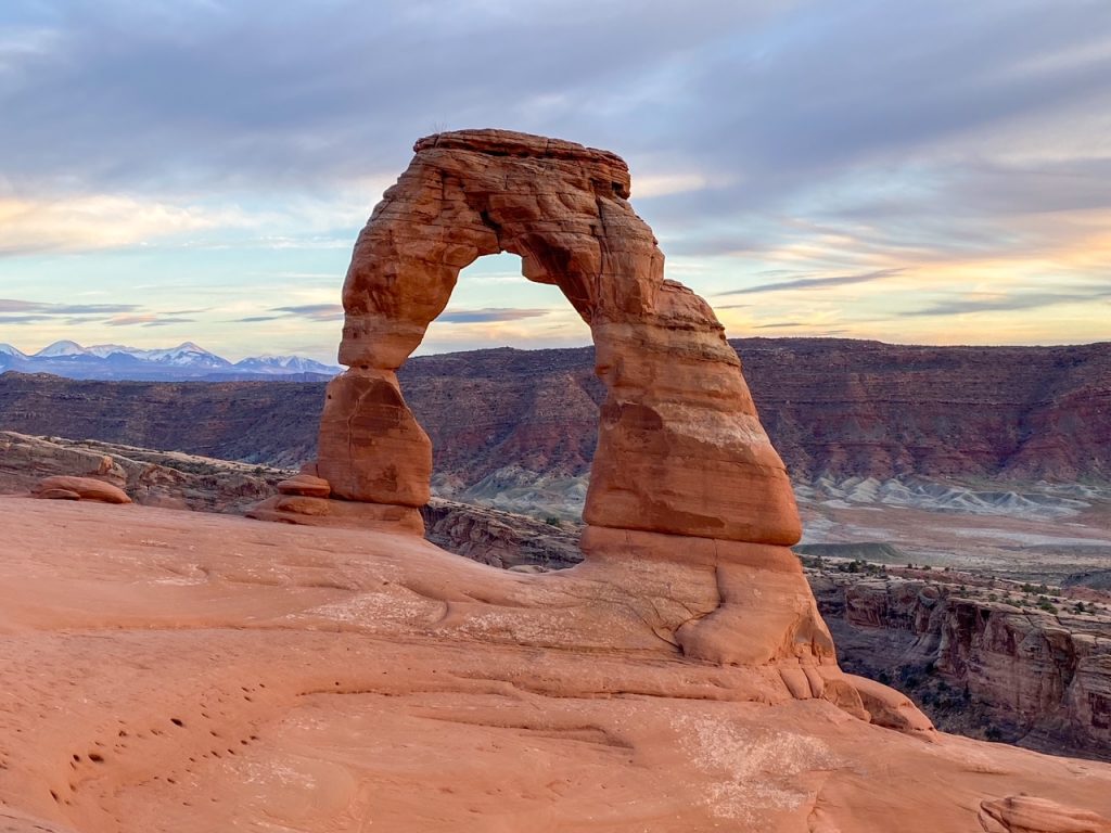 Arches National Park: Delicate Arch at sunset