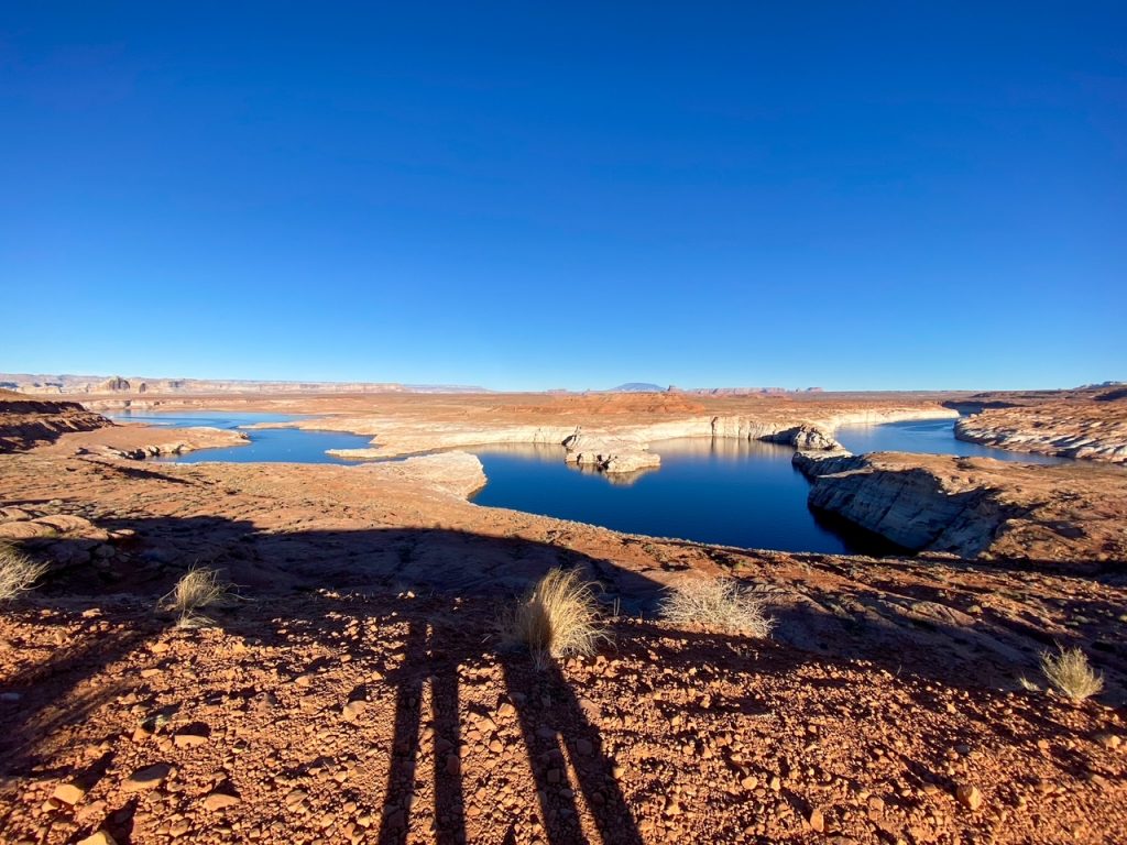 a Lake Powell view from the Grandview Overlook Park in Page, AZ