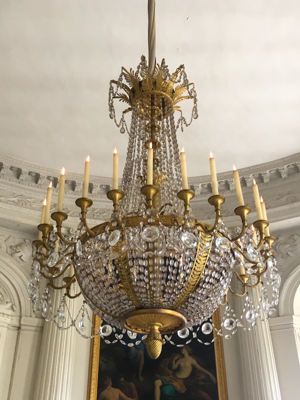 chandelier at Le Grand Trianon