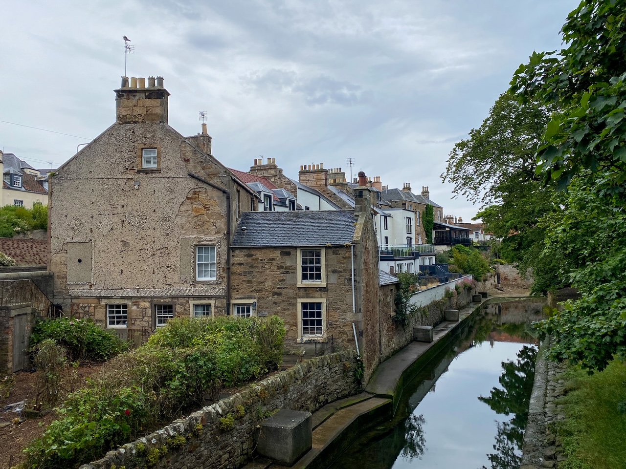 one of the seashell houses in Anstruther