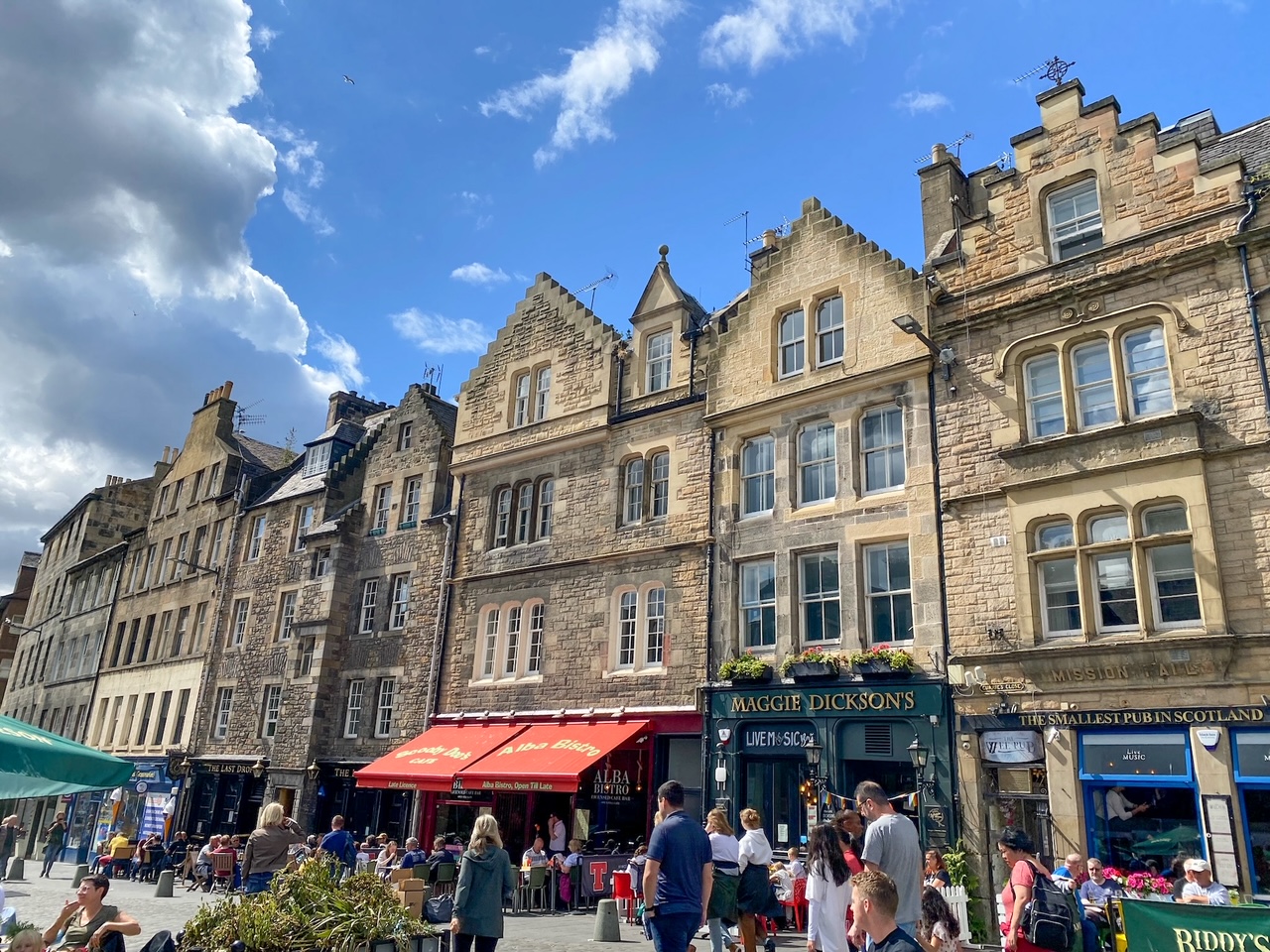 Maggie Dickson's Pub at the Grassmarket