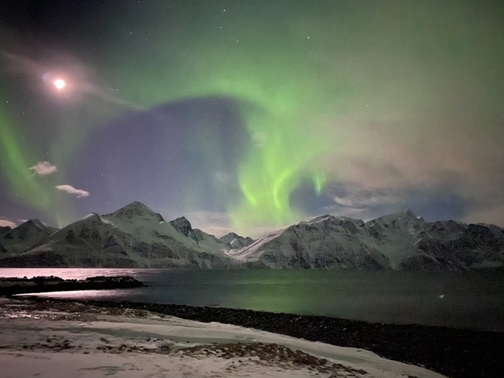 the Northern Lights over the Lyngen Alps