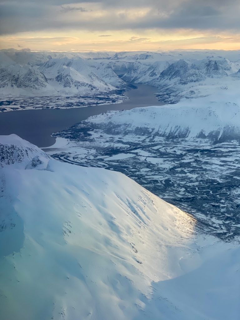 views on the way from Kirkenes to Vadsø Airport