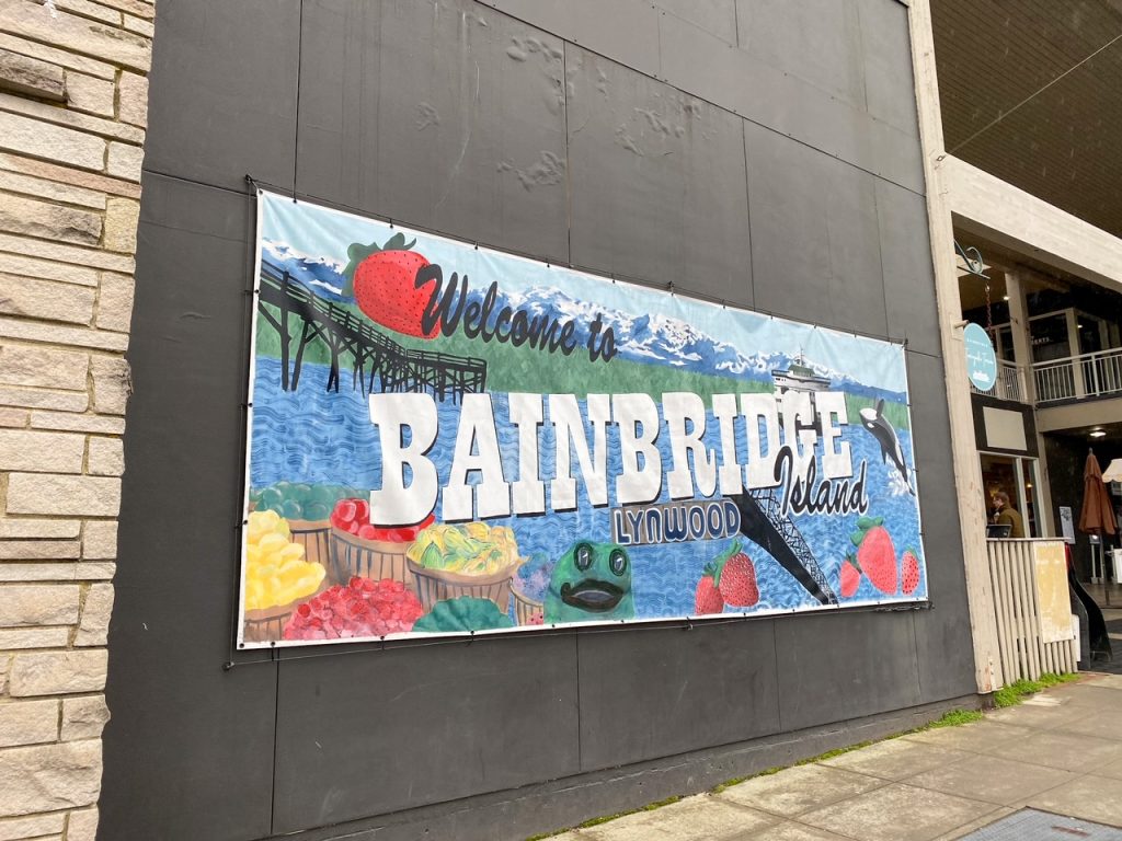 Welcome to Bainbridge Island sign