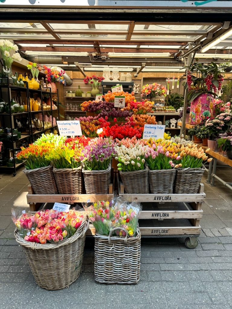 flowers at the Bloemenmarkt in Amsterdam in the spring
