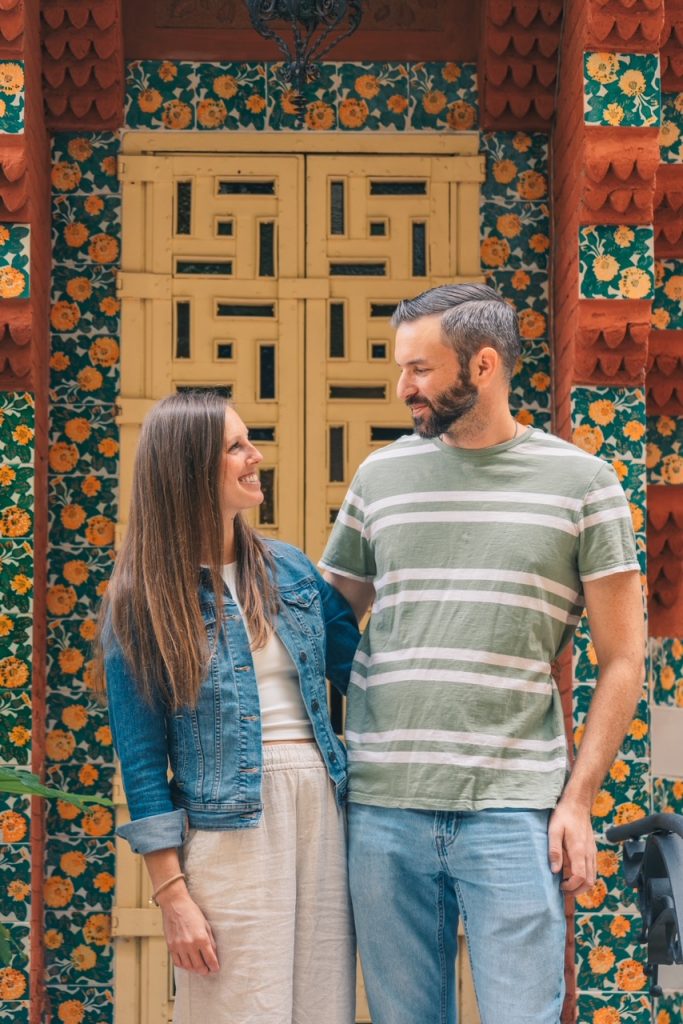 Sara & Tim being cute at Casa Vicens in Barcelona