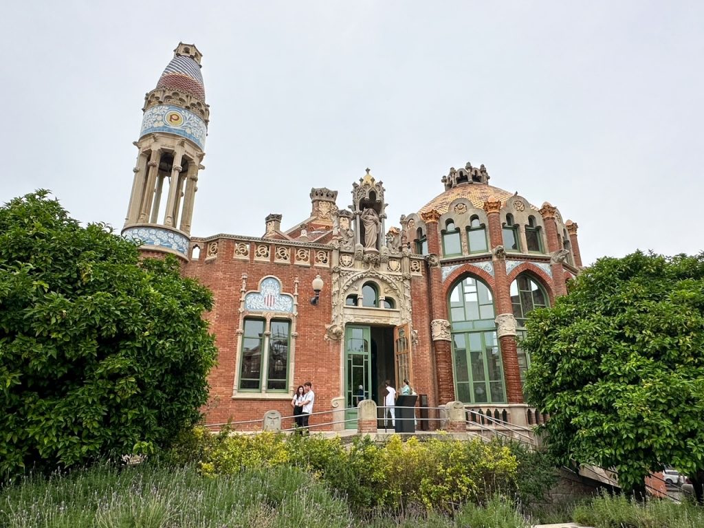 a lovely building at Sant Pau