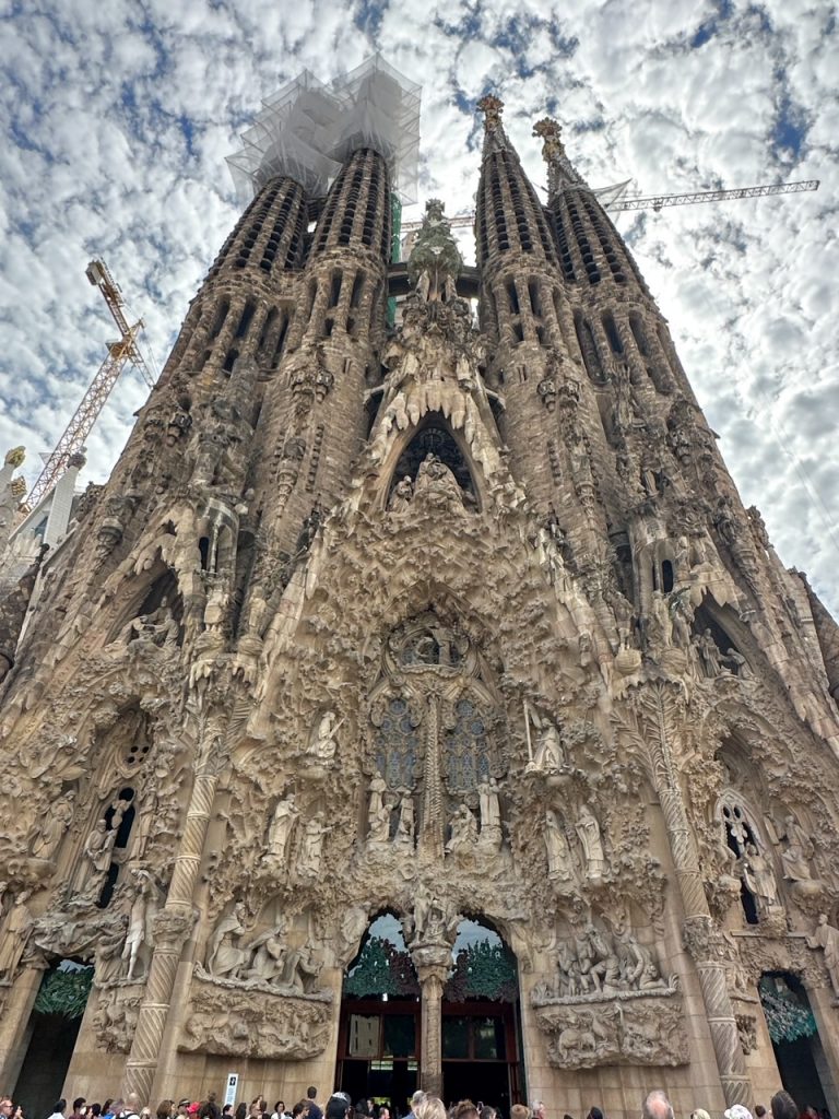 the incredible Sagrada Família, a must-see attraction during your 3 days in Barcelona