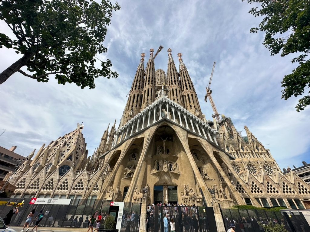 the backside of Sagrada Família