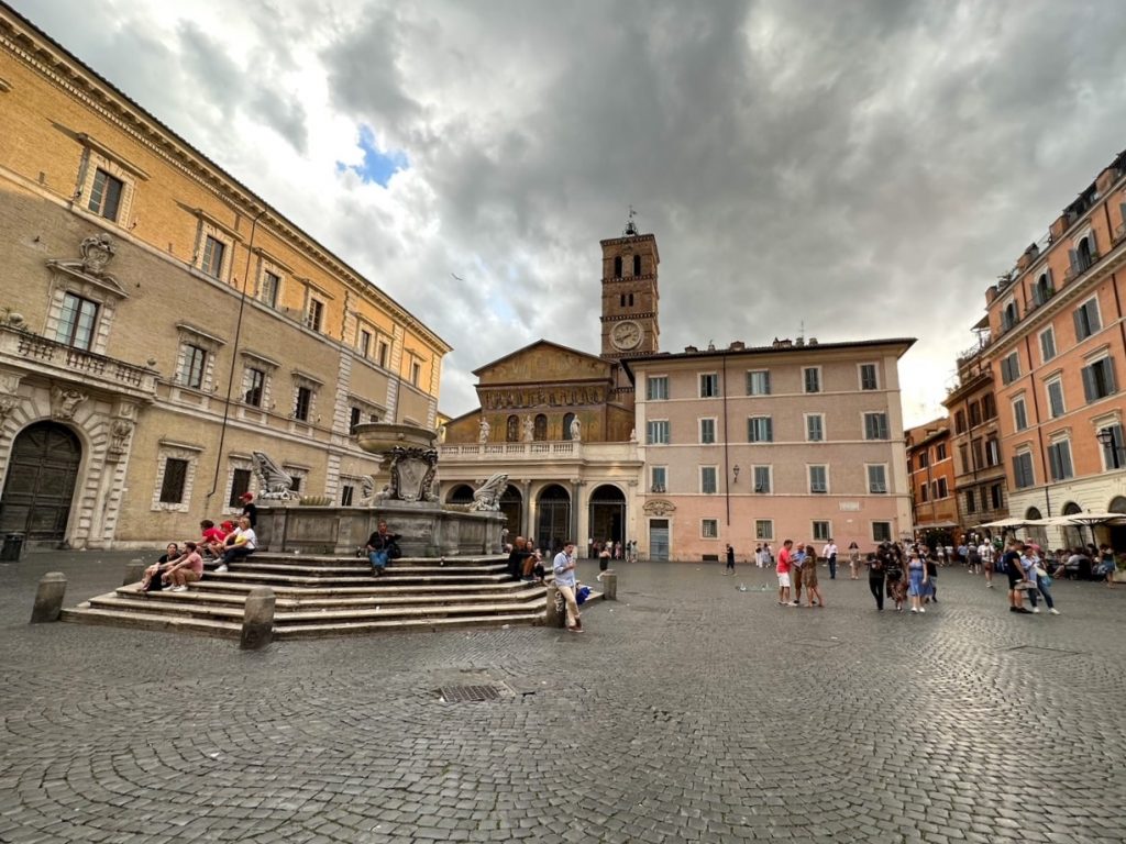 the Piazza di Santa Maria and the Basilica of Santa Maria in Trastevere