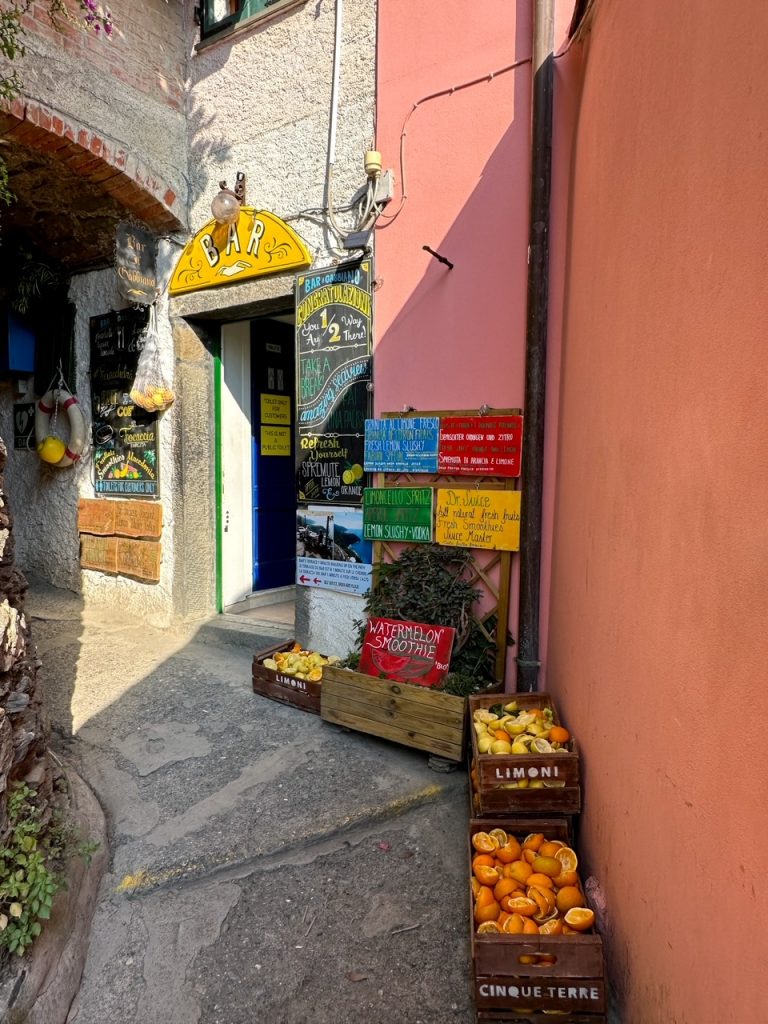 a cute alleyway in Prevo