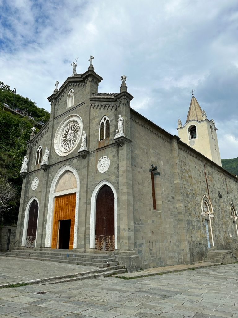 the Church of San Giovanni Battista in Riomaggiore