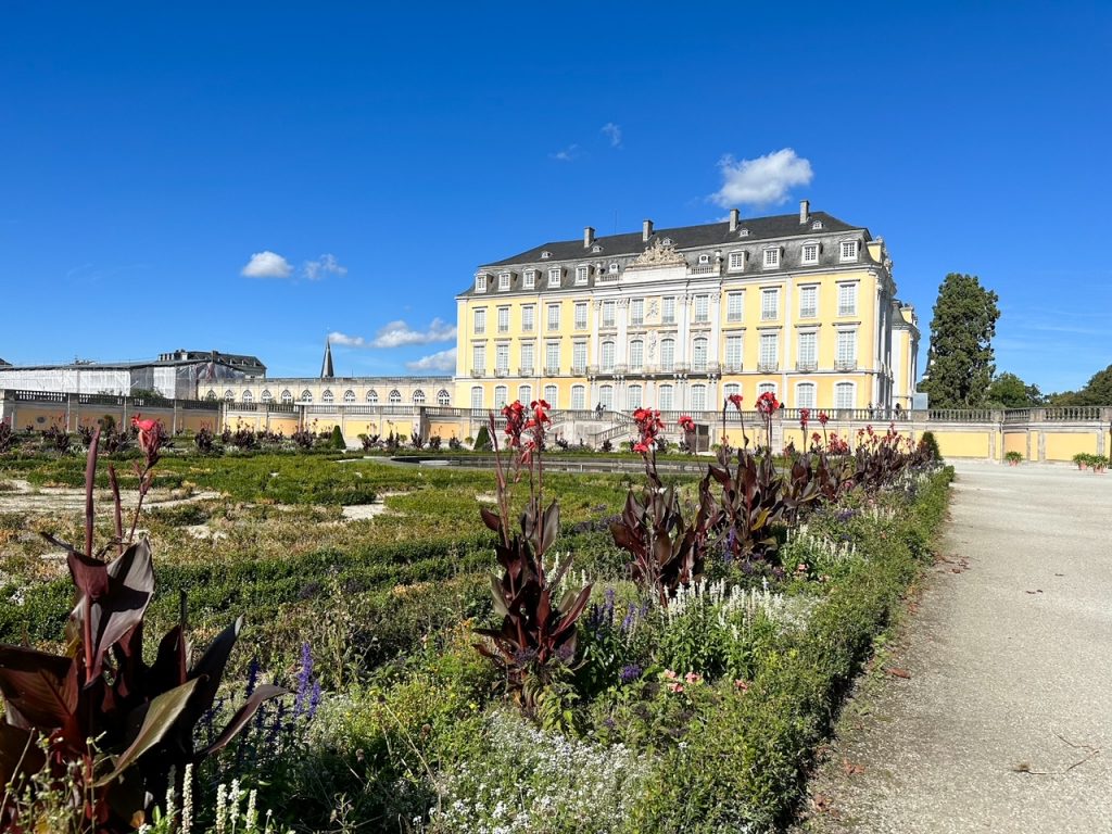 the gardens at Augustusburg Palace