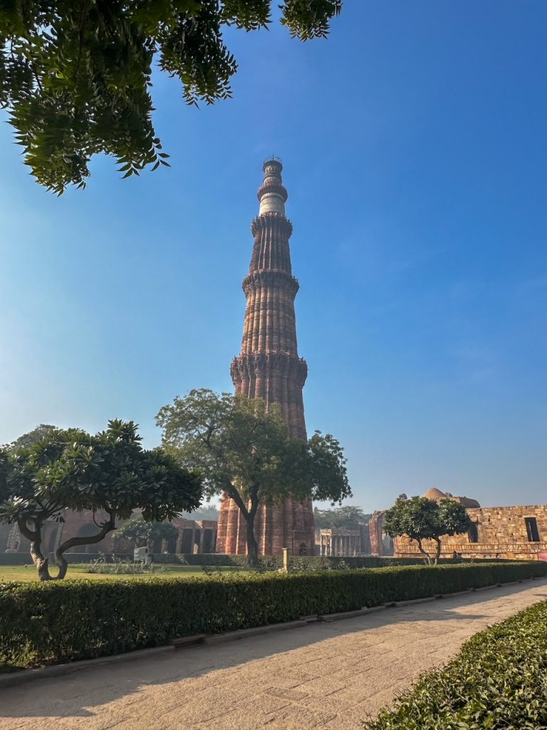 Qutub Minar, a key attraction in Delhi on any Golden Triangle Tour