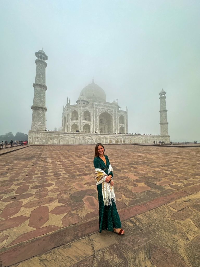 Sara posing in front of the Taj Mahal