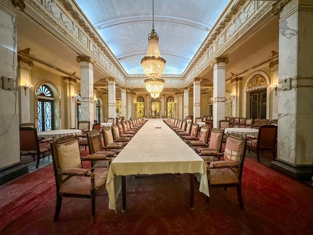 dining room at Laal Bagh Palace