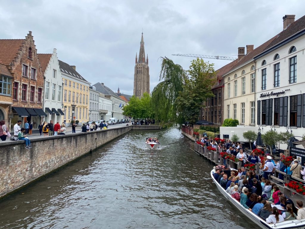 the starting point for our Bruges canal cruise