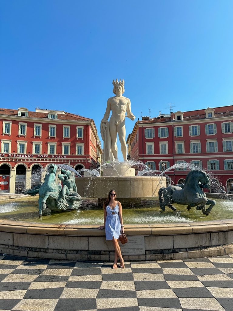 Sara at the Fountain du Soleil in Nice