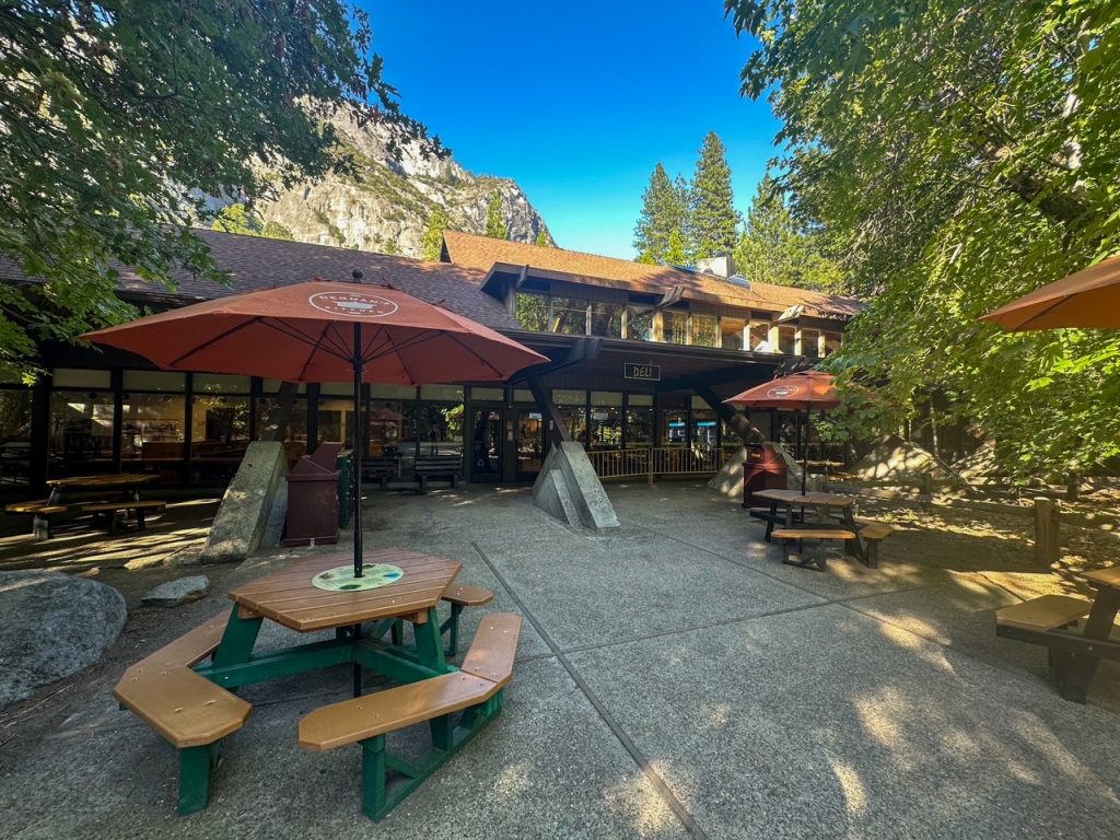 Degnan's Deli in Yosemite Village at Yosemite National Park