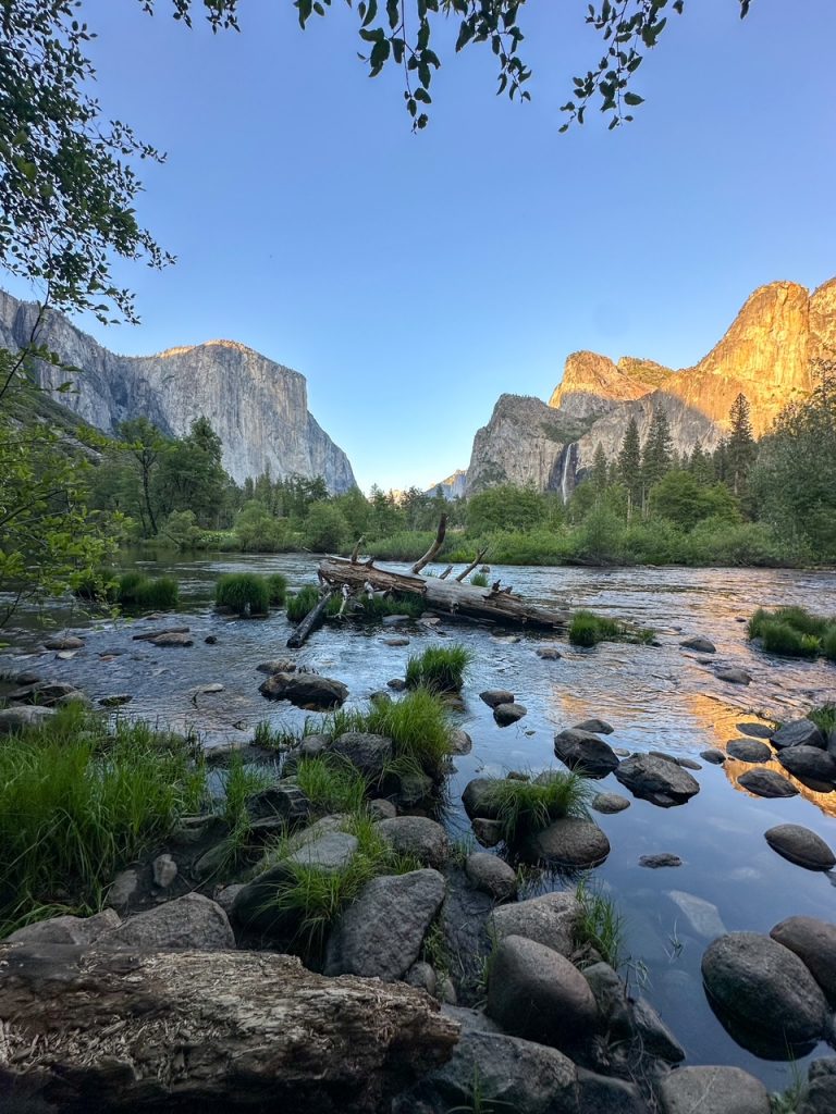 sunset at Valley View in the summer at Yosemite National Park