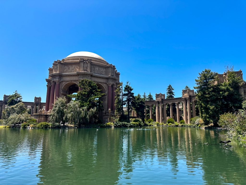 the incredible Palace of Fine Arts should be on every San Francisco itinerary