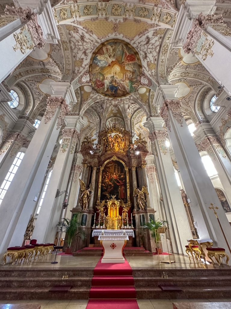 Interior of the Church of the Holy Spirit in Munich