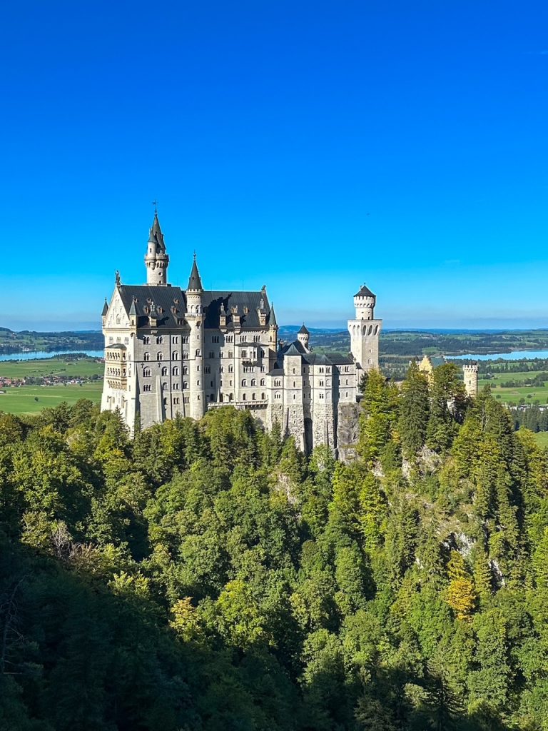 Stunning view of Neuschwanstein Castle from Queen Mary’s Bridge